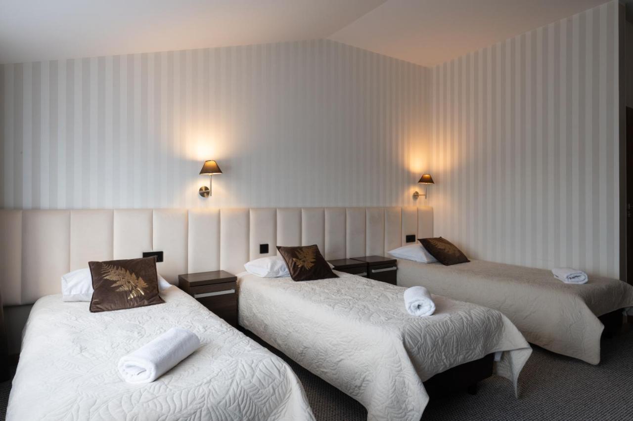 Zloty Staw Bed & Breakfast Borkowo  ภายนอก รูปภาพ