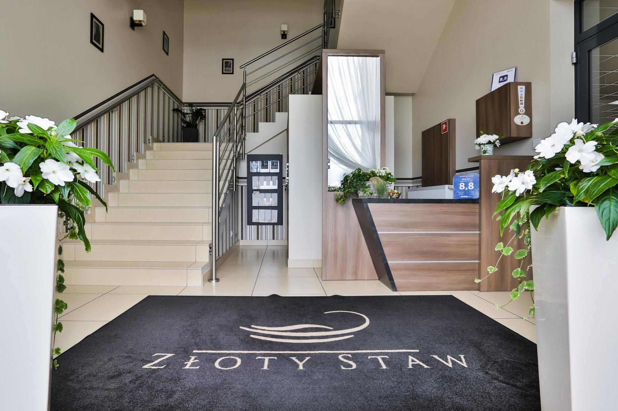 Zloty Staw Bed & Breakfast Borkowo  ภายนอก รูปภาพ